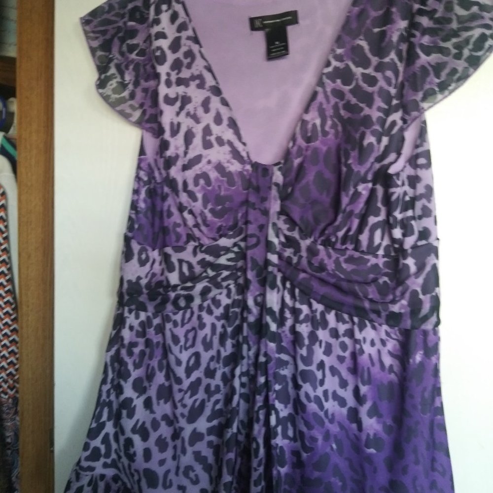 INC. Purple Leopard print summer top